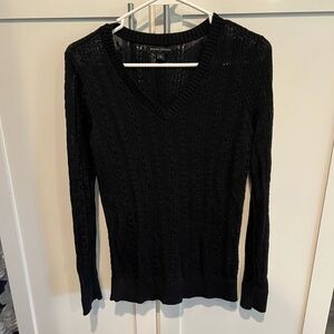 Banana Republic Black V-Neck Sweater Lightweight Knit